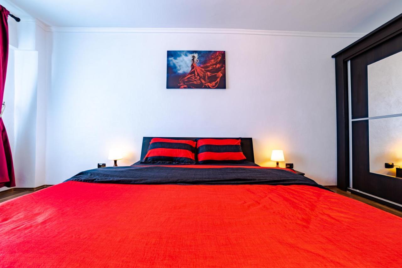 Apartament Garii Brasov Bagian luar foto